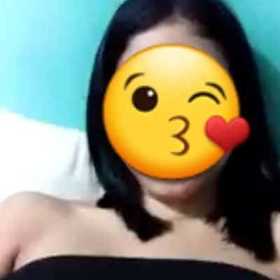 Berenice1836's profile picture. Pareja joven 19👩🏻-31🧑🏻 buscando cosas nuevas, no somos swinger solo hacemos lo que nos plazca ambos manejamos la cuenta🇻🇪. Hombres solos🤙🏼💵😈