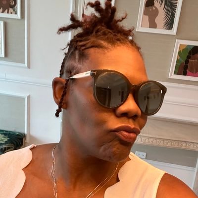 _tdf313's profile picture. D-girl.