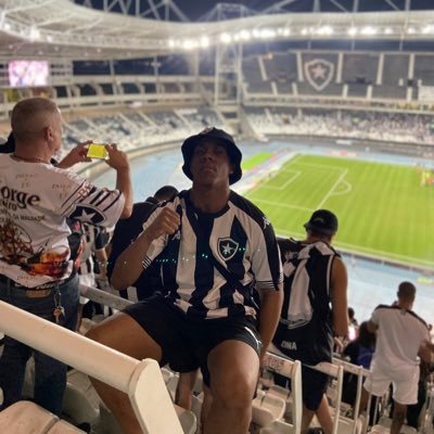 Raelzinho99 Profile Picture