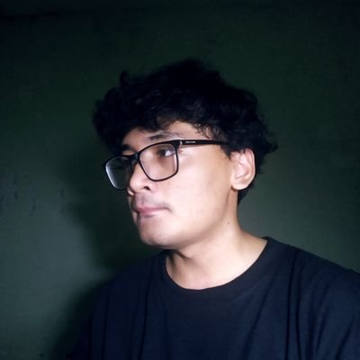 Idza faraghtaさんのプロフィール画像