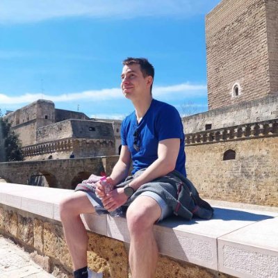 🇧🇬
Software developer - PHP and JS workaholic - https://t.co/hnS4Vfu7h6 and Angular Enthusiast
Travel / Sports / Physics
👨💻 🌍 🏟️ ⚽🏃♂️🤸♂️ ☕ 🔭 🎇