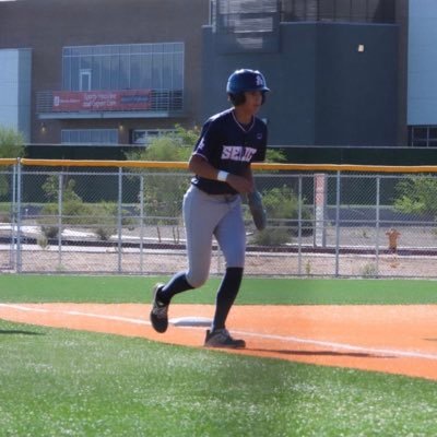 Benjamin Franklin c/o 26’• 6’1• 175• 3.67GPA• WR/CB🏈•CF/P⚾•PG/F🏀•24/25• All-Conference 1st Team WR🏈•All-Conference 2nd Team PG🏀•All-Conference 1st Team CF⚾️