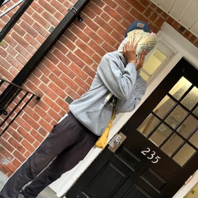 Leeko Freeko 😤 🦍 LLZ🕊 🆙 Komin Artist 💸😈 Move Militant💂🏾