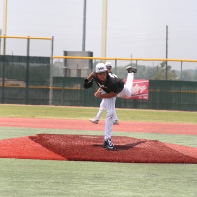 Barbers Hill High School| C/O 2026| 5’11| 185lbs| LHP/ 1st Base| #UNCOMMITTED | email: Adriano.hayes12@gmail.com| Phone #: 832-389-8636