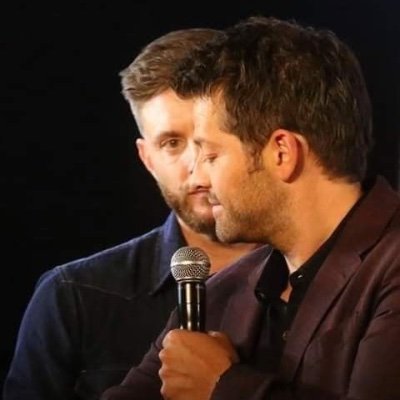SPN newbie | Destiel | Jensen & Misha | Here for Destiel feels, not here for bs | Leftist | Bisexual | She/her | Kind, not nice | New acc, not new to twitter.