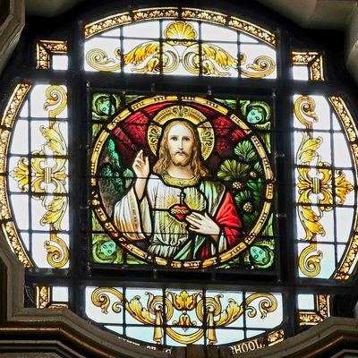 Catholic, Mother, American. Sacred Heart of Jesus, I place my trust in Thee. Saint Andrew, pray for us on X. ✝️🙏