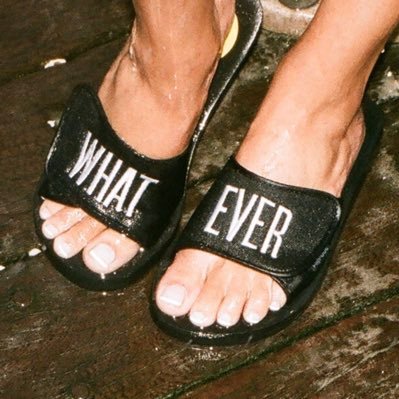 StacyStack13053's profile picture. FinDomme 💰 Sophisticated Spoiled Brat 😈 You Losers need a Purpose, Well Here I Am.  https://t.co/kU9u0hvqTG