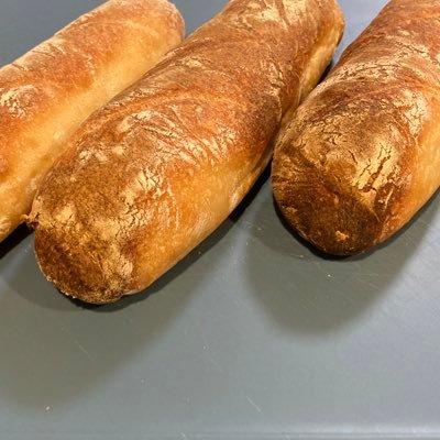 資産運用と趣味、その他興味のあることについて、のんびりとツイート及び閲覧していきたいなと思っています。よろしくお願いします🍛
