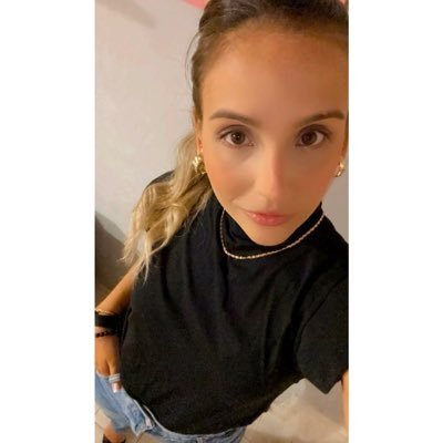 mvargas_012's profile picture. Abogada,Oficial de Just.,Diplomado en MKP 🇵🇾❤️⚖️