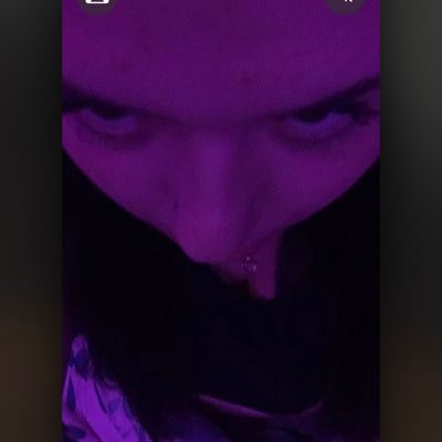 yogurtballs69's profile picture. ttyl watering my penis 🙏🏼