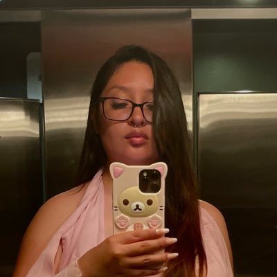 stargirljas's profile picture. iz sweepy