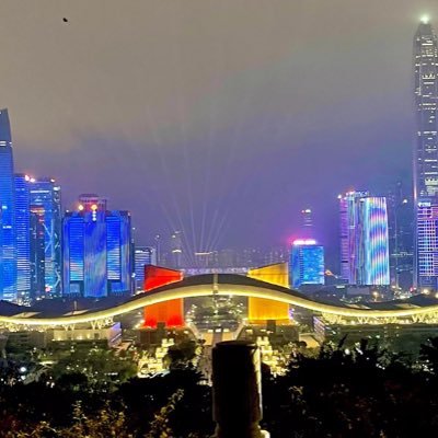 estertein65's profile picture. 