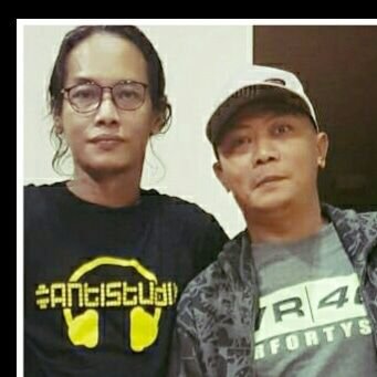 kakamu818's profile picture. 