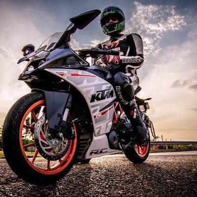 HrithikM0198's profile picture. 