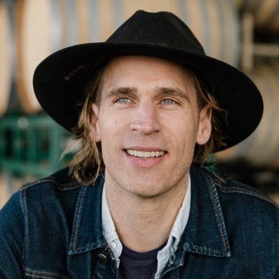 CarloMondavi's profile picture. sunlight to power farms ☀️ @monarchtractor ⚡️🚜 raen to wine @raenwinery 🍷 Sorì della Sorba 🍷 |  The Monarch Challenge  🌎🦋🖤🐝