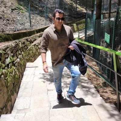 NitinDhiman1010's profile picture. Journalist, Guitarist, Desperate Traveller.