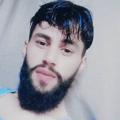 توقّف عن مُلاحقة الشيء الخاطئ، الشيء الصحيح لا يهرب.