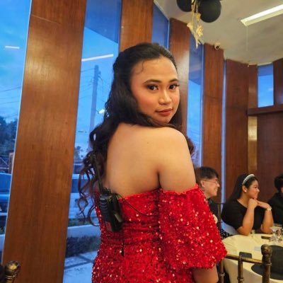 VeniecTheMenace's profile picture. galaw galaw baka pumanaw era