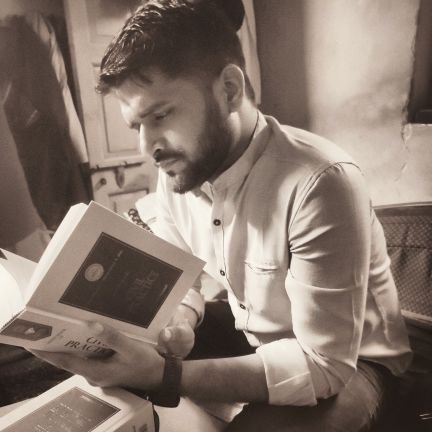 upadhaynik007's profile picture. 🔱‼️👁️#ॐ_नमः_शिवाय👁️ #ॐ ‼️🔱☆꧁༒ ☬महादेव ☬༒꧂☆hͪaⷶrͬ hͪaⷶrͬ mͫaⷶhͪaⷶdͩeͤvͮ꧁༒🕉️𝖓𝖆𝖒𝖆𝖍 𝖘𝖍𝖎𝖛𝖆𝖞༒꧂हर हर महादेव🔱‼️👁️#ॐ_नमः_शिवाय👁️ #ॐ ‼️🔱