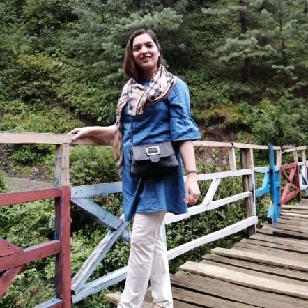 ZariAasif's profile picture. Doctor