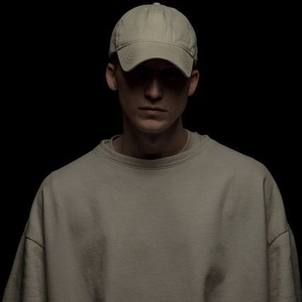 EmmanuelOkeke08's profile picture. Striving for Success