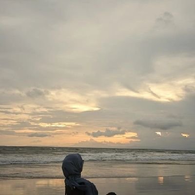 Inijinggaku's profile picture. NOT REAL ACCOUNT