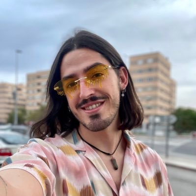 Graduado en Derecho, ¿para qué? Friki ⚡️🎮 Estudiante de DAW 🤓💻 |♊️|