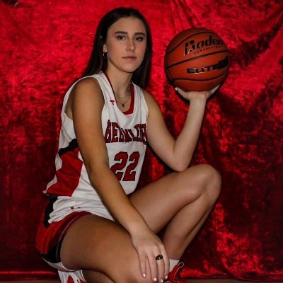 WTX Shockers Basketball ‘24 #22 | Hermleigh High School #22|2024| 3.6 GPA | 5'7 SG, SF|125LBS|Extra Curricular: Softball, Cheer
Instagram: destiney _dlynne_