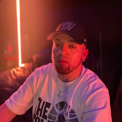 iamKEVINNOVA's profile picture. Booking: iamkevinnova@gmail.com Hopefully This Makes Sense 💿