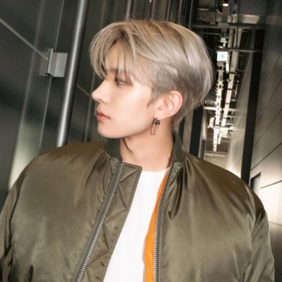foreverhee__'s profile picture. 𝐢 𝐝𝐨𝐧'𝐭 𝐧𝐞𝐞𝐝 𝐚 𝐫𝐞𝐚𝐬𝐨𝐧 𝐭𝐨 𝐥𝐨𝐯𝐞 𝐲𝐨𝐮 , 𝐢 𝐣𝐮𝐬𝐭 𝐝𝐨  ☆ ⋆｡ﾟ☁︎｡⋆｡ ﾟ☾ ﾟ｡
