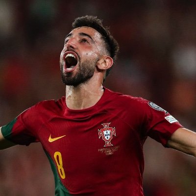 ❤️@manutd • 💙@officialfpl 

🇾🇪🇵🇹 Fan Page of Manchester United Captain and Portugal Midfielder, Bruno Fernandes