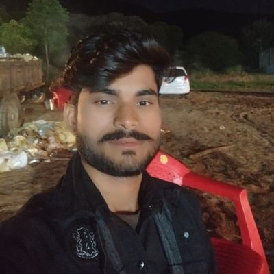 #follow kare 💯% follow back milega
#target 1k followers