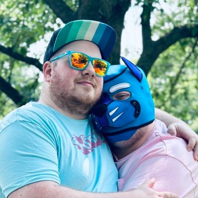 31 🏳️🌈Aesexual 💜Gamer/Designer/Resident Thic Boi 🎮 Pup/gamer/gainer/furry 🔞 twitch streamer 🍔 Switch 💙@kingofpuppers 💜