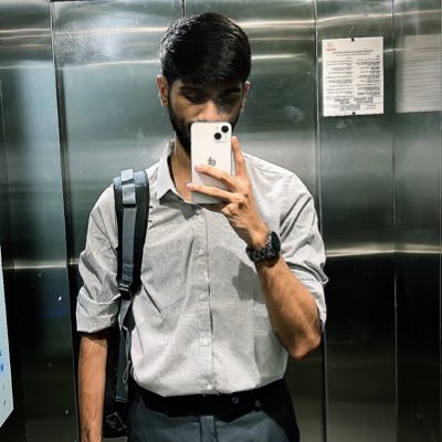 jock_2210's profile picture. Mom read my diary so now I use Twitter to express emotions and thoughts and feelings