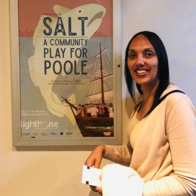 karen23326083's profile picture. 