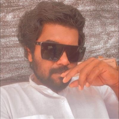 rukthijoo's profile picture. 