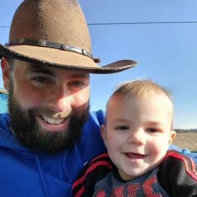 DanielD_DVM's profile picture. Running with a pack and looking for novel solutions to complex problems.