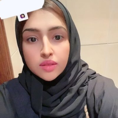 أخصائية إجتماعية - فئة / أخصائي - Snapchat / hananghii