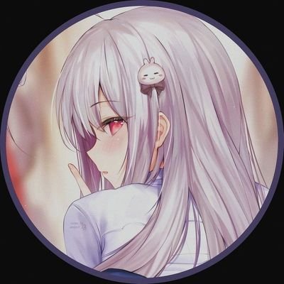 28 ✧ she/her ✧ ENG/GER ✧ addicted to video games ✧ Kiseki, FF, Tales of-, SAO, Gacha hell, JRPGs 

Discord: https://t.co/ZvQ8BRCUU9