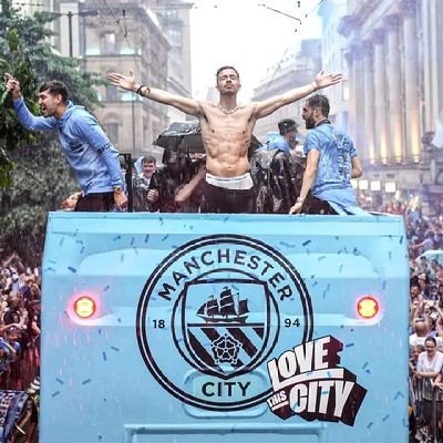 Tech Enthusiast
ManchesterCity💙
93:20
#MCI