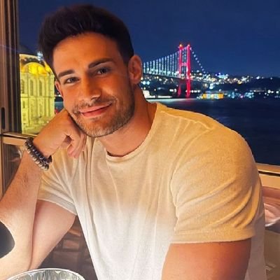 Selin46632297's profile picture. İyikiVarsın Karacakaya:):) 🤍🛡