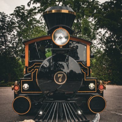 The fastest, loudest, largest, and proudest mascot! Maintained by the @ReamerClub, the Boilermaker Special VII is the Official Mascot of Purdue University!