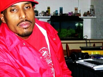 Underground Rapper/producer from Denver., Colorado that is. SoloMotion II/The reckoning by Mista Makk One., available on ITunes. Holla!