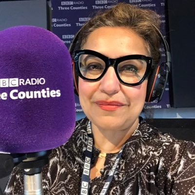 Weekday gig Scientist 🧫Mon evening gig BBC East Regional radio presenter 📻 Knitter 🧶Gardener🌱STEM🔬 Watford FC💛❤️🖤 Kindness🤗Views mine