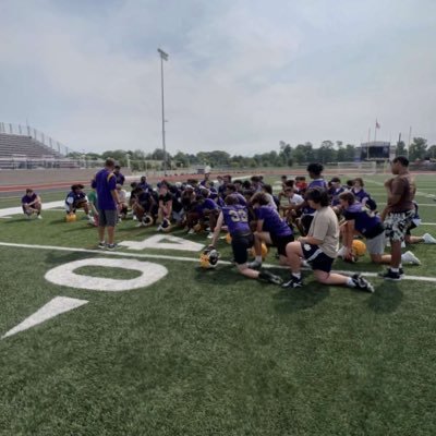 IL📍| FB🏈, DE,LT| BB 🏀,Forward ,Center| BB⚾️ Firstbase| CO 2025| 6,0|309-310-7341