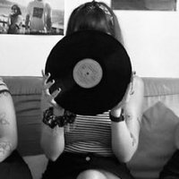 Lucyle (@lucyle_esps) 's Twitter Profile