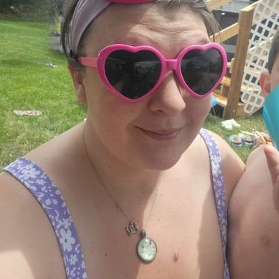 she/her • 🏳️🌈✊🏿♿ #amwriting I'm a deconstructing nerdy mom who loves Disney, writing, singing and more. Dreaming of Hollywood/TV/Broadway.
👩👦✍️📚🎭🎹🎶