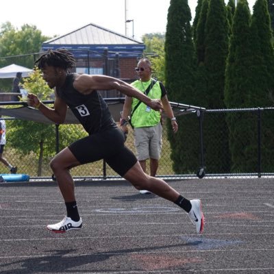 5’9 North Stafford Track and Field|Class of 2024,VA.|100: 11.20|, |200: 22.77,|400:50.74|.Phone number:5403610351 email: minorbraylena@scps.net