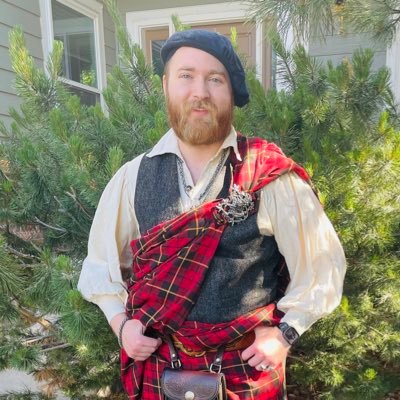 A Renaissance Festival-loving kilt-wearing father of three young bairns and lucky husband to an amazing lassie!
