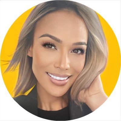 Libra Actor | Former Theatre and TV Performer | Ex-Christian Dior Haute Couture Employee | Animal Lover | Travel Enthusiast | Cookie and Pastry Connoisseur.